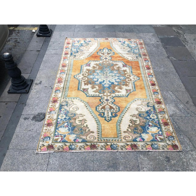 1960s Vintage Turkish Floral Rug - 4′6″ × 7′1″ For Sale - Image 11 of 11