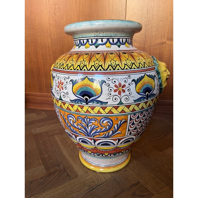 Yellow Late 20th Century Deruta Handmade, Hand Painted Vase/Umbrella Stand For Sale - Image 8 of 10