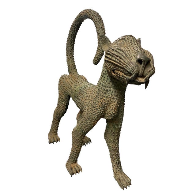 Pair of Vintage Benin-Style Cast Bronze Leopard Statues For Sale - Image 4 of 12