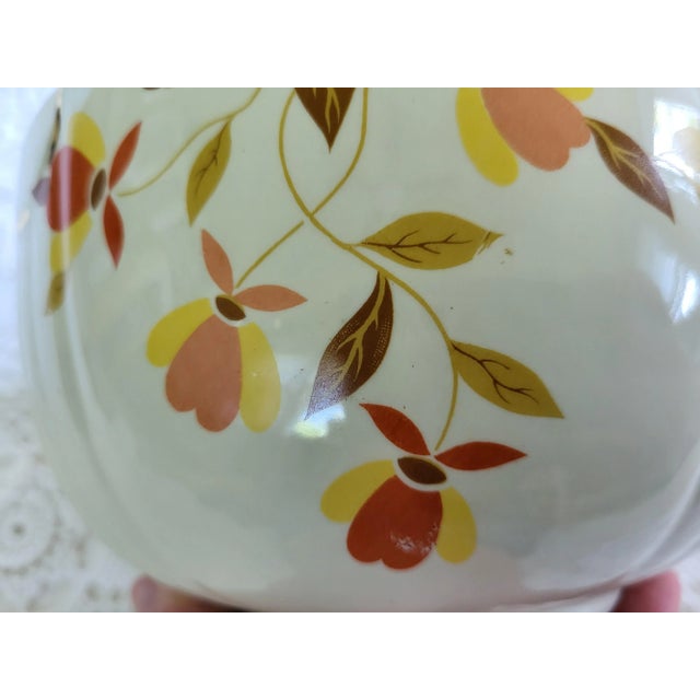 1940s 1930s/1940s Hall's Pottery Autumn Leaf Gold Rimmed Serving Bowl For Sale - Image 5 of 6
