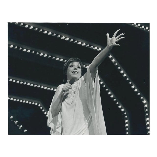 Liza Minnelli on Stage, 20th Century, Photograph For Sale