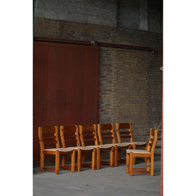 Brutalist Danish Modern Brutalist Chairs in Pine by Hans Jørgen Frydendal, 1970s, Set of 6 For Sale - Image 3 of 18