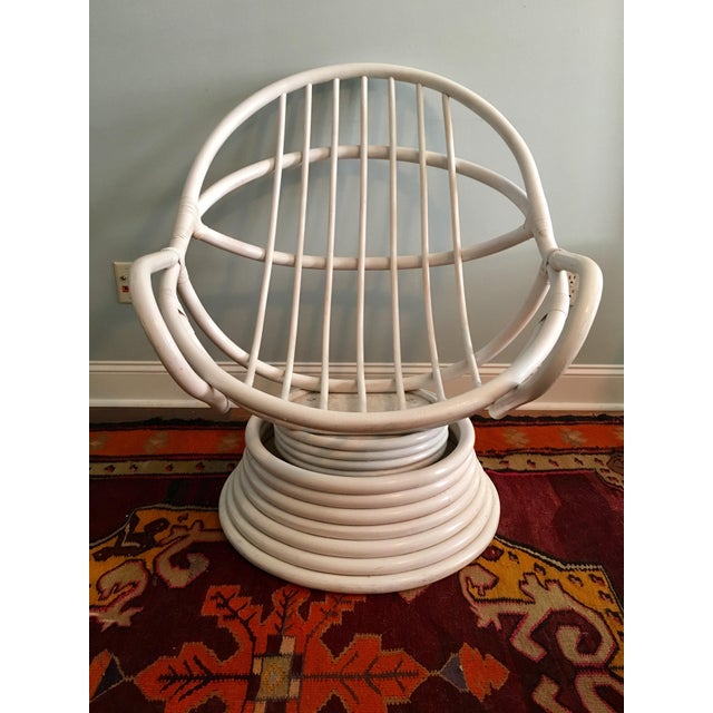 Vintage Mid-Century Modern Bamboo Rattan Swivel Chair in ...