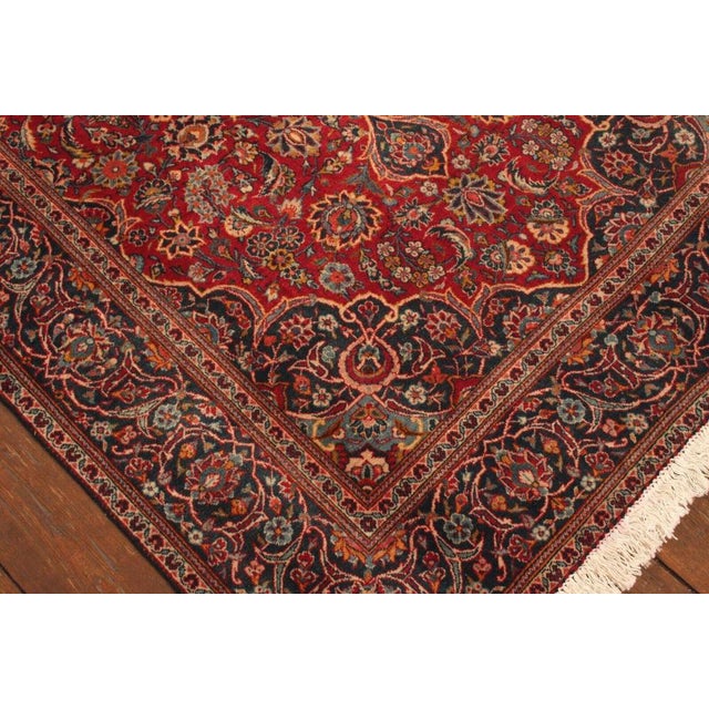 Middle Eastern Rug in Wool For Sale - Image 9 of 11