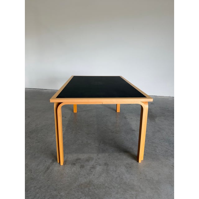 1980s Vintage Rud Thygesen and Johnny Sørensen for Magnus Olesen 8000 Series Dining Set, 7pcs For Sale - Image 5 of 12
