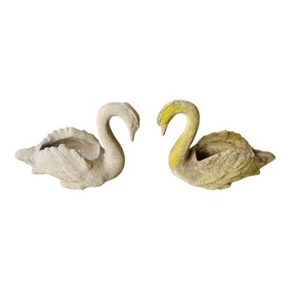 Vintage Outdoor Poured Concrete Planter Swans a a Pair For Sale