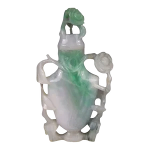 Jade Jadeite Apple Green and White Table Size Snuff Bottle