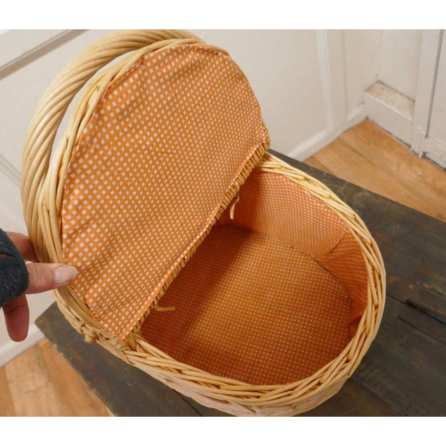 Wood Lined Oval Wicker Picnic Basket, 1960 For Sale - Image 7 of 8