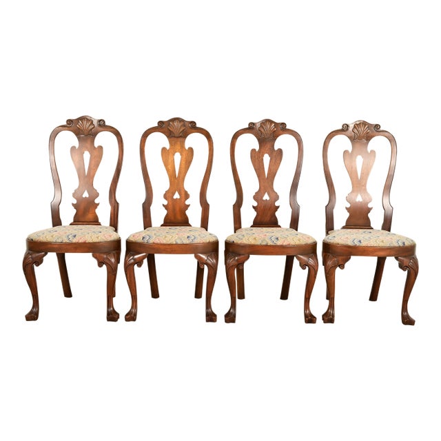Kittinger Georgian Carved Mahogany Dining Chairs, Set of Four For Sale