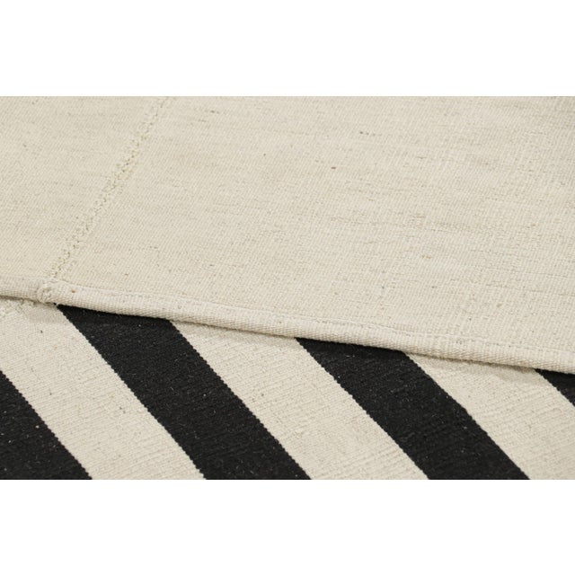 Textile Rug & Kilim’s Contemporary Kilim With Textural Cream and Black Stripes For Sale - Image 7 of 7