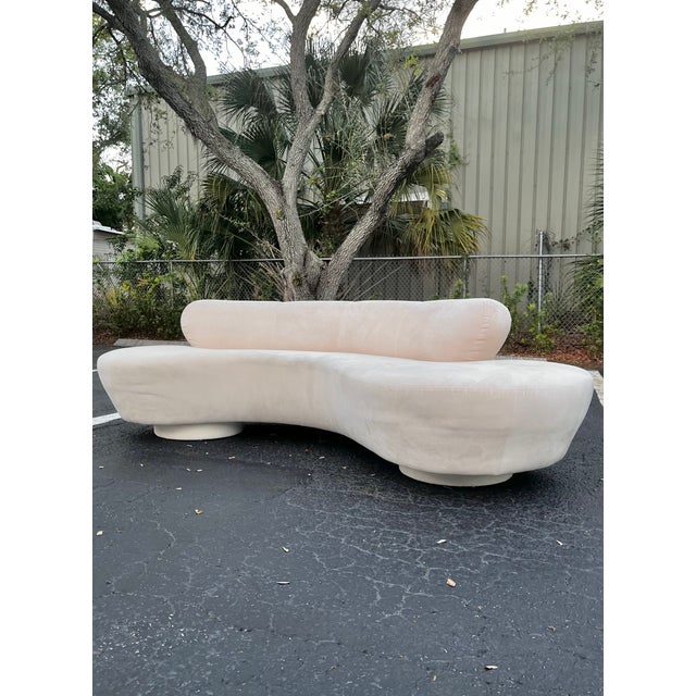 Directional Vintage Serpentine Cloud Sofa | by Vladimir Kagan for Directional For Sale - Image 4 of 18