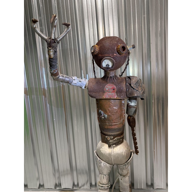 Brutalist Vintage Robot Lamp, 1970 For Sale - Image 3 of 11