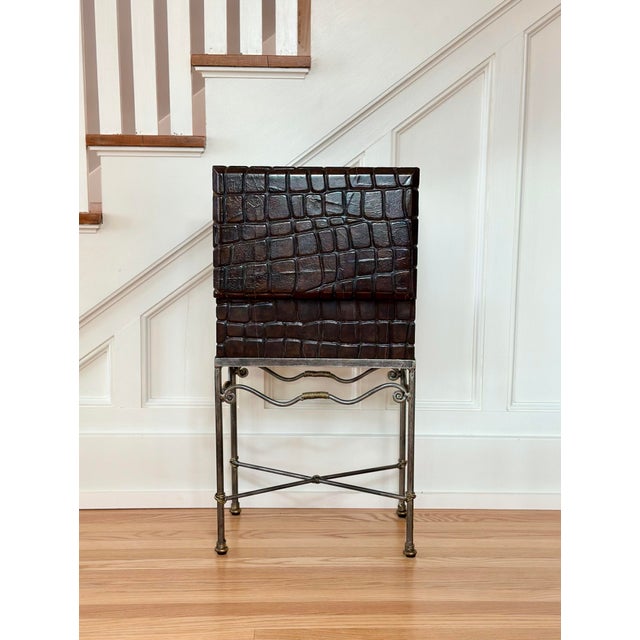 1970s 1970s Maitland Smith Faceted Brown Rectangular Turtle Box on Metal Stand For Sale - Image 5 of 12