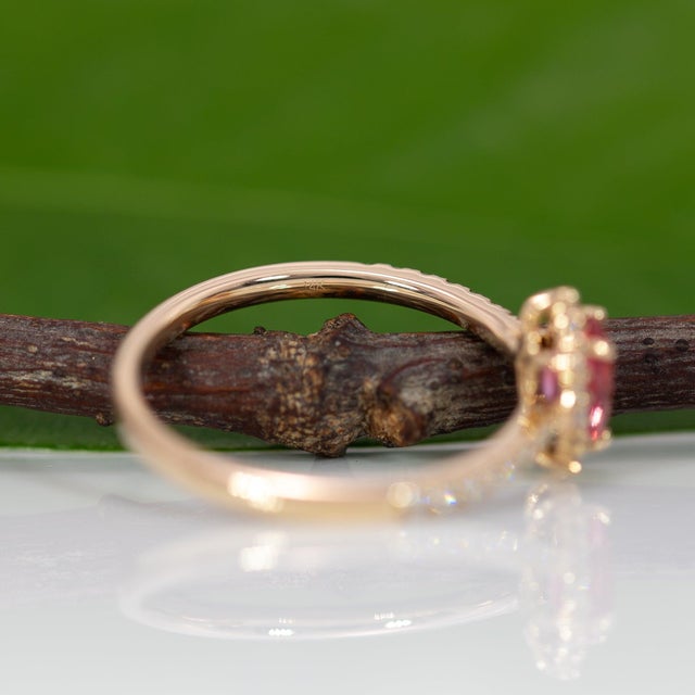 Aaa Padparadscha Sapphire Ring With Earth-Mined Diamond Accents: Solid 14k Gold For Sale - Image 9 of 9