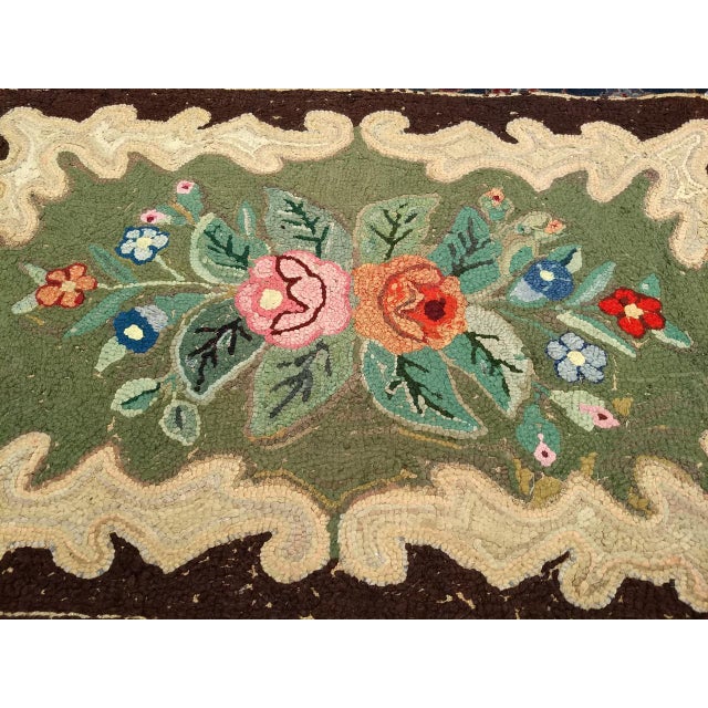 Vintage Hand Hooked Rug, Wool & Cotton, Floral Pattern, American Folk Art, 2x4 For Sale In Chicago - Image 6 of 7