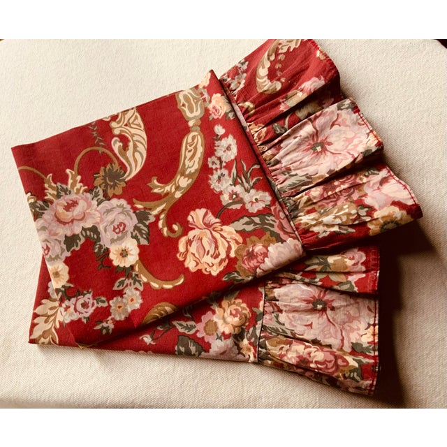Vintage Ralph Lauren Pillowcases - Classic American Style in Pure Cotton For Sale - Image 9 of 12