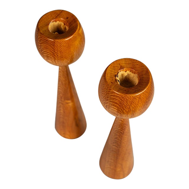 Set of Two Danish Mid-Century Modern Wood-Turned Flared Tulip Candlestick Holders in Solid Ash, Denmark, 1960's For Sale