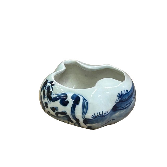 1990s Tiny Small Blue White Oriental Abstract Graphic Porcelain Container For Sale - Image 5 of 9
