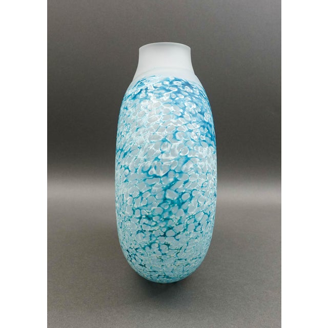 Kosta Boda Kosta Boda Sweden Kjell Engman Signed Reef Fish Art Glass Vase #80202 For Sale - Image 4 of 7