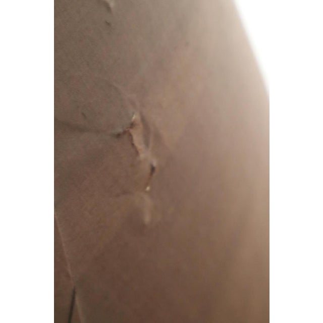 Brown Mid-Century Modern Bicolor Metal and Silk Lampshade Table Lamp, France, 1960s For Sale - Image 8 of 18