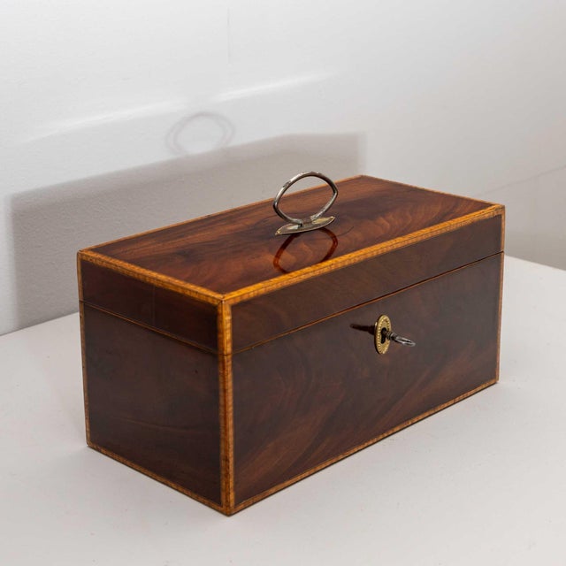 Mahogany Tea Chest, probably England, circa 1830 For Sale - Image 9 of 10