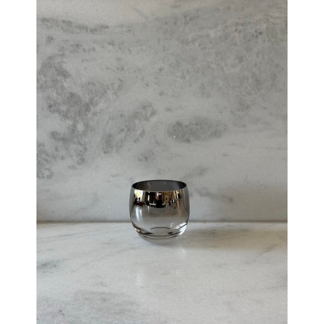 Metal Mid Century Dorothy Thorpe Barware - Set of 7 Roly Poly Glasses For Sale - Image 7 of 12