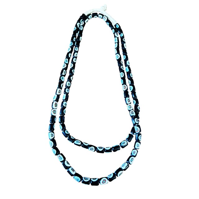 African Vintage Venetian Millefiori Black and White African Trade 108 Beads Necklace For Sale - Image 3 of 6