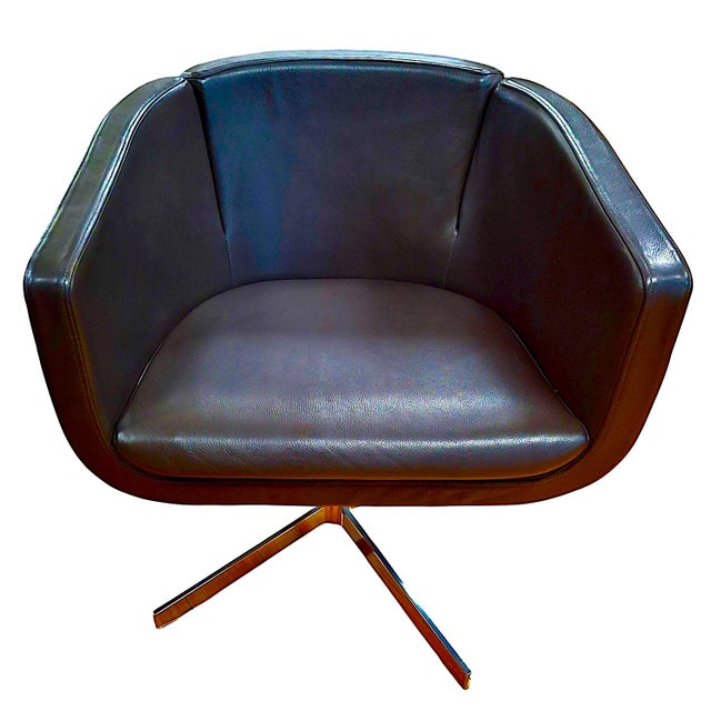 Set of Four B & B Italia 21st-Century “Tulip Sixty” Swivel Armchairs in Leather and Chrome For Sale - Image 9 of 17