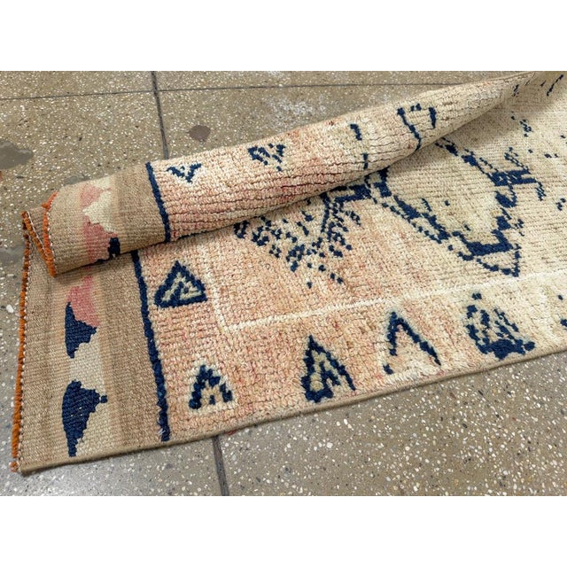 Galerie Shabab Collection Mid-20th Century Turkish Anatolian Runner For Sale - Image 10 of 10