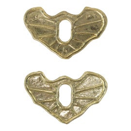 Example of Keyhole Plates
