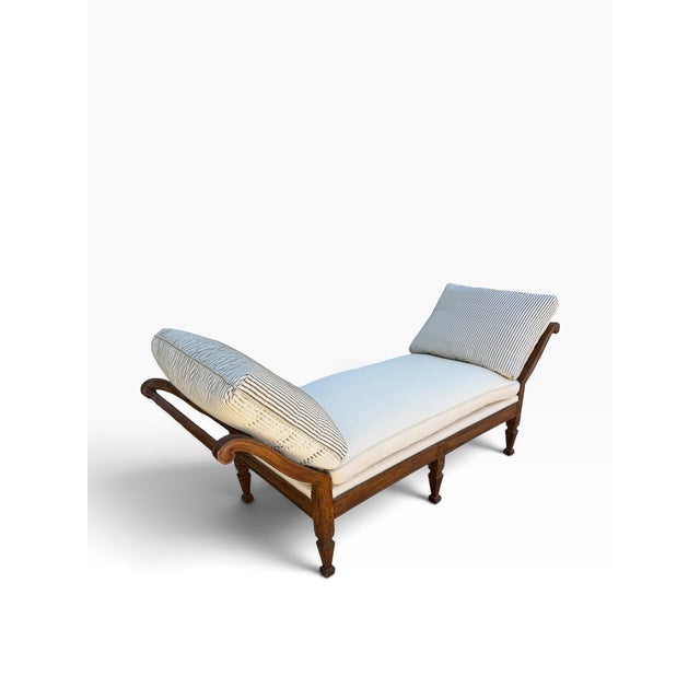 Rose Tarlow Rose Tarlow Melrose House Chaise Lounge Daybed Settee For Sale - Image 4 of 5