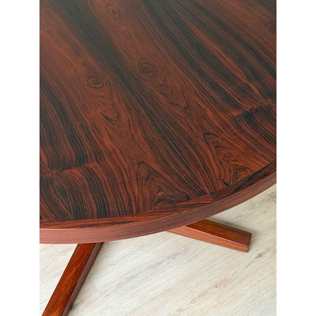 Danish Modern Rosewood Extension Dining Table by Heltborg Møbler, Attributed to John Mortensen For Sale In New York - Image 6 of 12