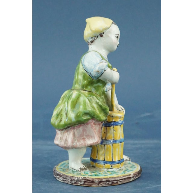 19th Century Hungarian Anabaptist Majolica Ceramic Peasant Women from Stomfa Haban, Set of 2 For Sale - Image 8 of 18