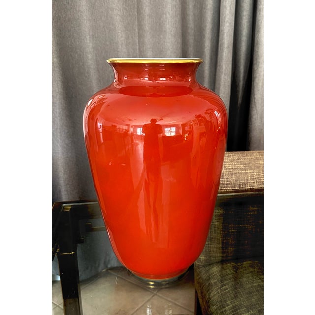 Ceramic Large Chinoiserie Orange Red Porcelain Hutschenreuther Sleb Vase For Sale - Image 7 of 13