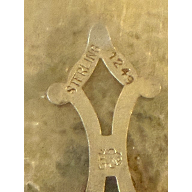 Metal Mid-20th Century European Sterling Silver Compact Mirror With Chain Handle For Sale - Image 7 of 7