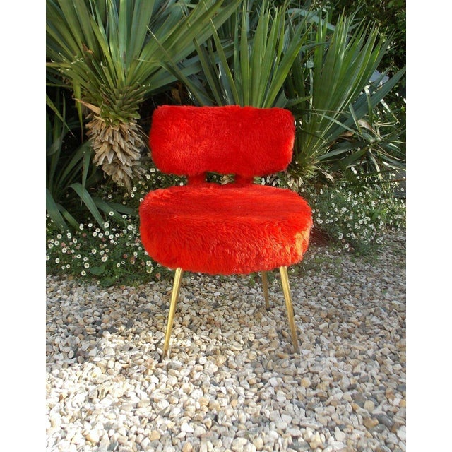 Red fluffy chair discount