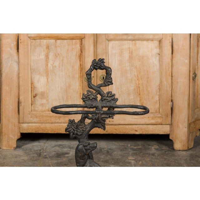 English Iron Umbrella Stand Depicting a Dog Sitting in front of a Tree For Sale In Atlanta - Image 6 of 11