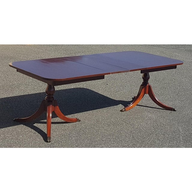 Mid 20th Century Drexel Travis Court Federal Style Mahogany Double Mid 20th Century Drexel Travis Court Federal Style Mahogany Double