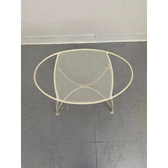 Mid-Century Modern 1970s Vintage Atomic Shaped Off White Bench For Sale - Image 3 of 8