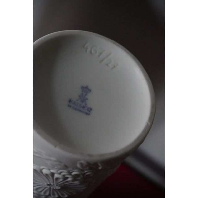 Vintage Art Nouveau Vases in Biscuit Porcelain from AK Kaiser, 1960s, Set of 2 For Sale - Image 6 of 8