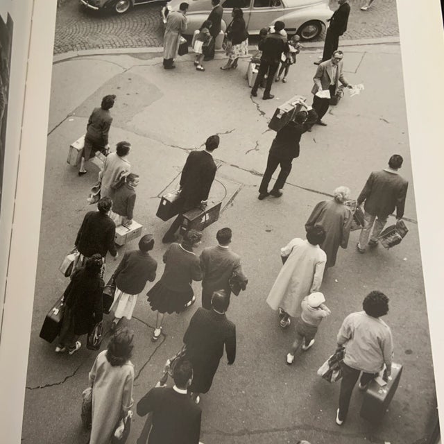 Shabby Chic 1994 Robert Doisneau Les Grandes Vacances French Photo Book For Sale - Image 3 of 13