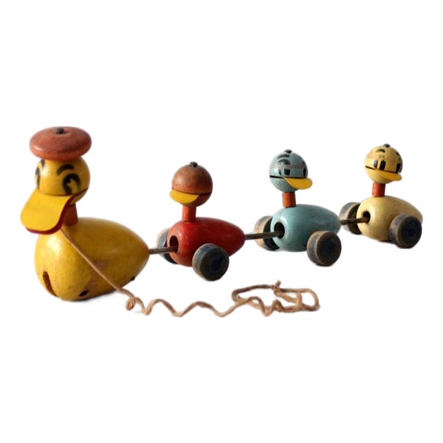 Vintage 1950s Fisher Price Quacky Family Pull Toy For Sale