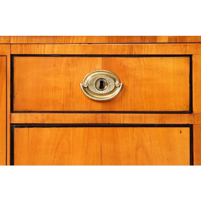 Antique biedermeier desk in cherry austria cherry early 19th century dimensions: h x w x d: 99 x 133 x 79 cm, writing...