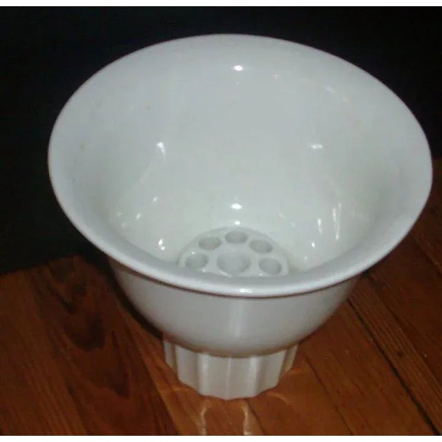 1930s 1930s Art Deco Hawkinson Porcelain Urn Shaped Vase For Sale - Image 5 of 10