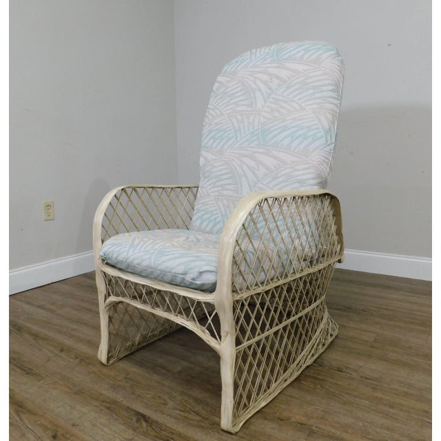 High Quality Vintage Spun Fiberglass Reclining Back Lounge Chair with Removable Cushions