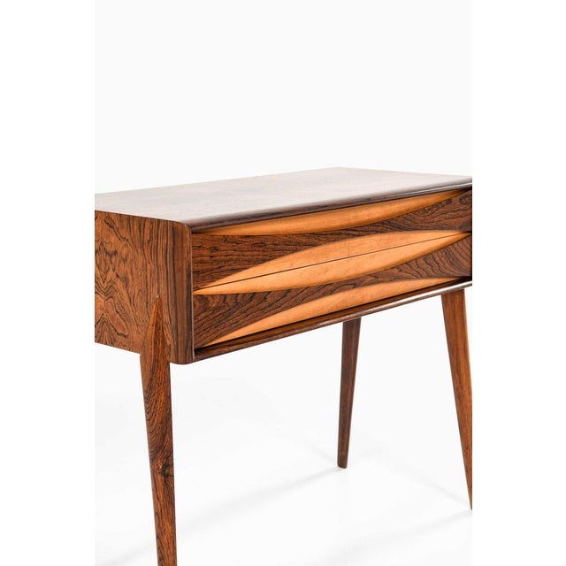 Beech and Rosewood Bedside Tables by Rimbert Sandholt, 1960s, Set of 2 For Sale - Image 10 of 12