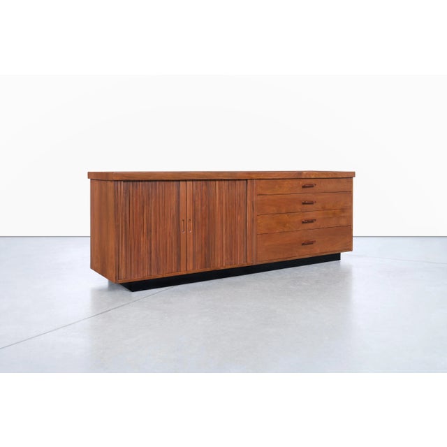 1960s 1960s Milo Baughman Walnut Tambour Door Credenza for Glenn of California For Sale - Image 5 of 11
