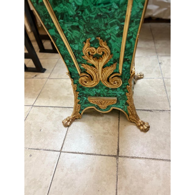 French Vintage Faux Malachite Wood Pedestal For Sale - Image 3 of 4
