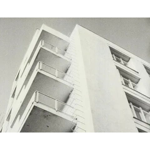 Photorealism Gunther Forg Architektur Ii, 1993 - Signed Lithograph For Sale - Image 3 of 4