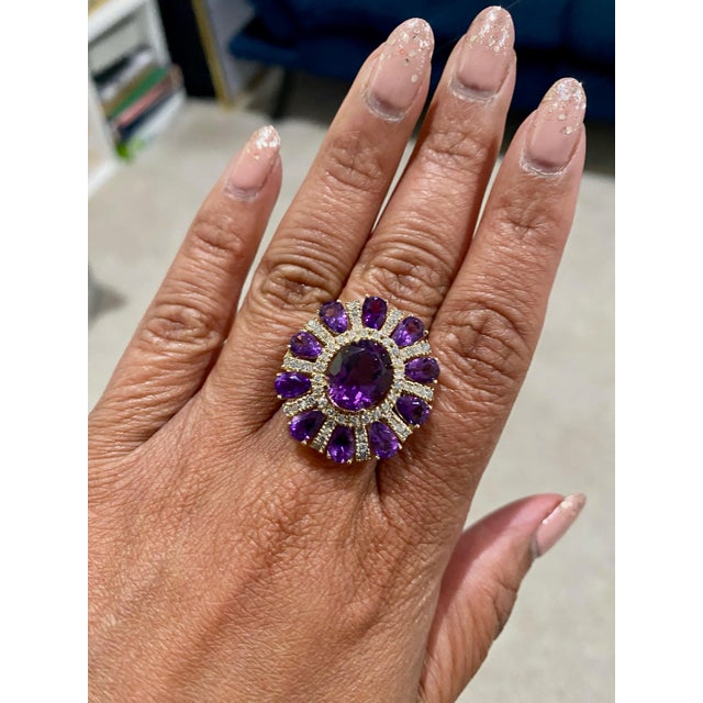 8.28 Carat Natural Amethyst and Diamond Yellow Gold Cocktail Ring, Size 7 For Sale - Image 10 of 11